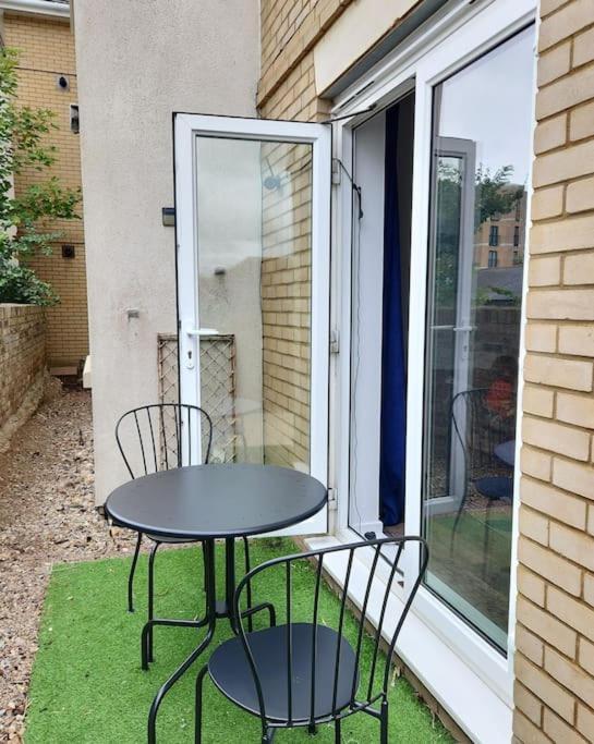 Kent, Dartford Station Apartments מראה חיצוני תמונה