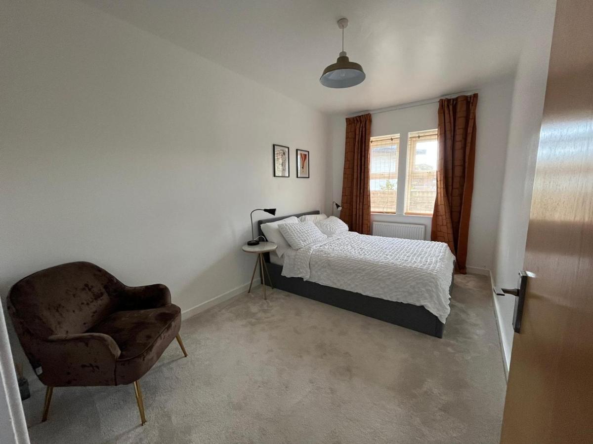 Kent, Dartford Station Apartments מראה חיצוני תמונה